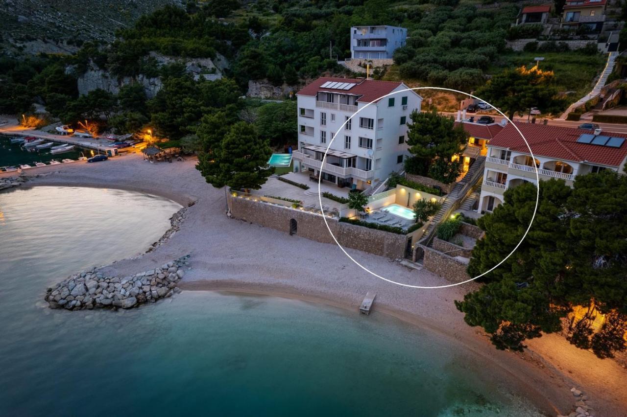 "Villa Del Mar" Beach Villa ミミツェ エクステリア 写真